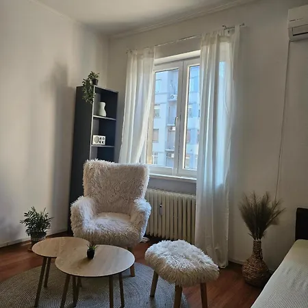 Center Park Apartment